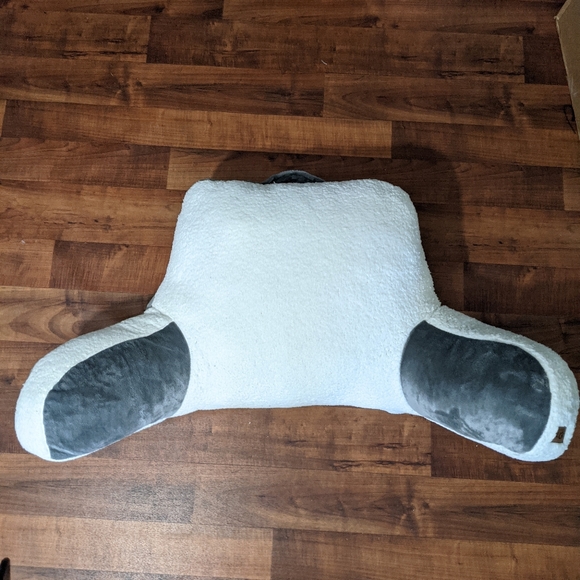 ugg clifton backrest pillow